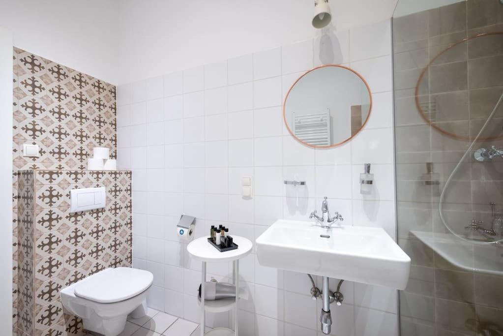 דירות וינה Sleek 1Br Flat Near Center By Hm מראה חיצוני תמונה