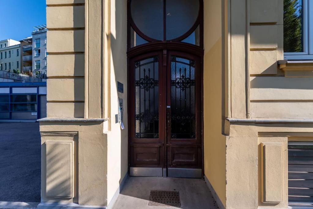 דירות וינה Sleek 1Br Flat Near Center By Hm מראה חיצוני תמונה